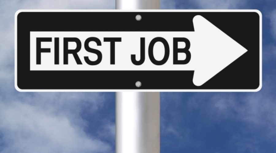 How to find First Job in Canada